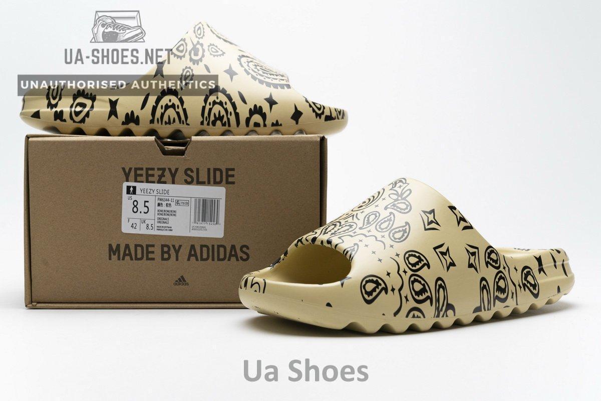 FW6344-11 adidas Yeezy Slide - Image 2