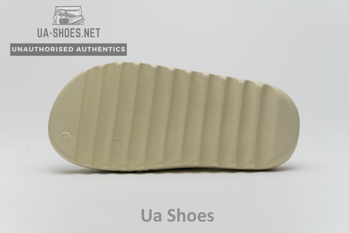 FW6345 adidas Yeezy Slide - Image 10