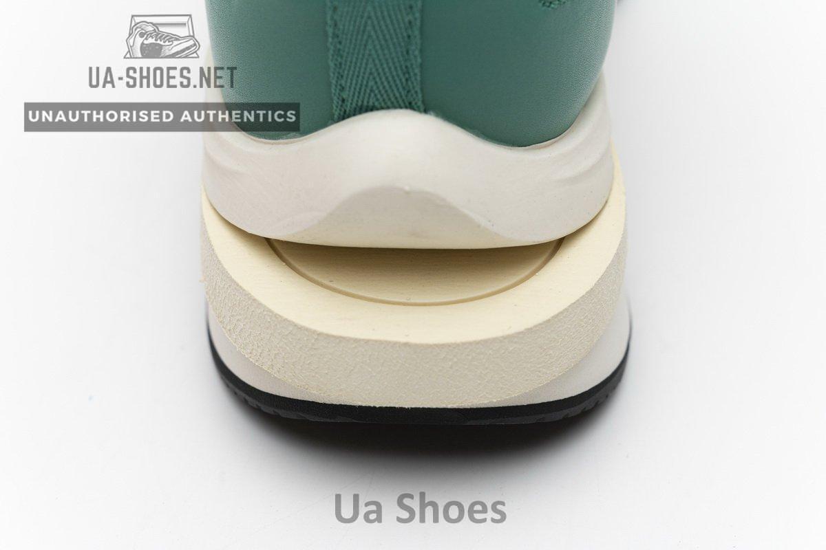 CI9928-300 Sacai x Nike Pegasua Vaporfly Yellow Green - Image 22