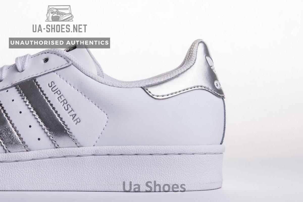 Superstar Shoes Footwear White/Silver Metallic/Core Black - Image 10