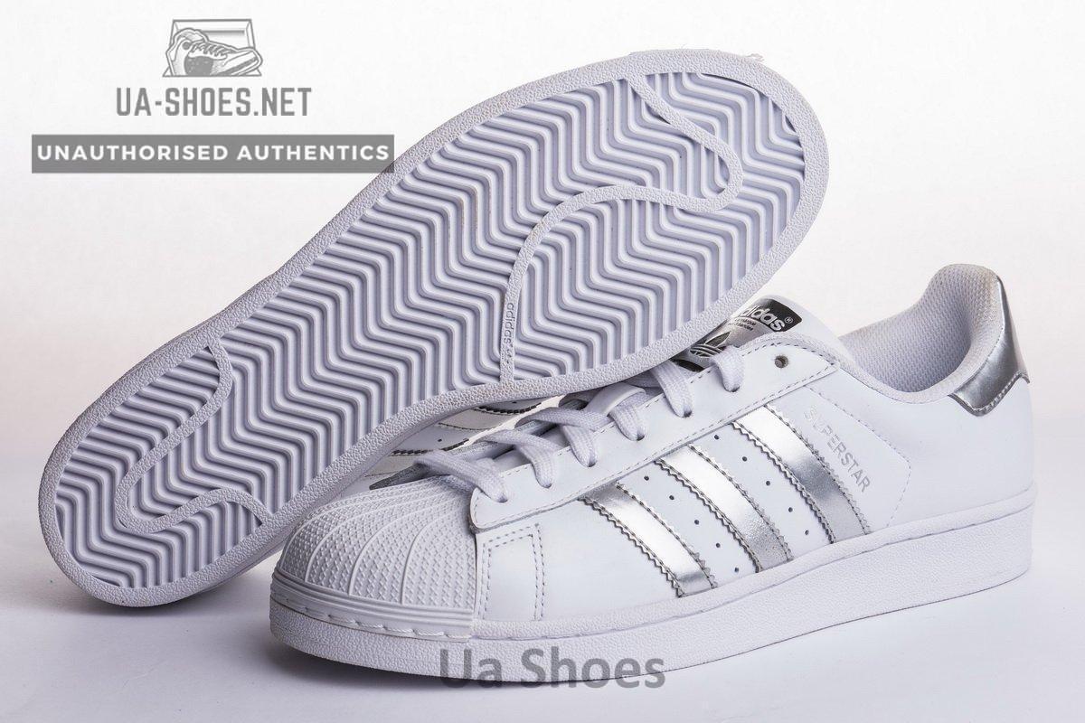 Superstar Shoes Footwear White/Silver Metallic/Core Black - Image 3