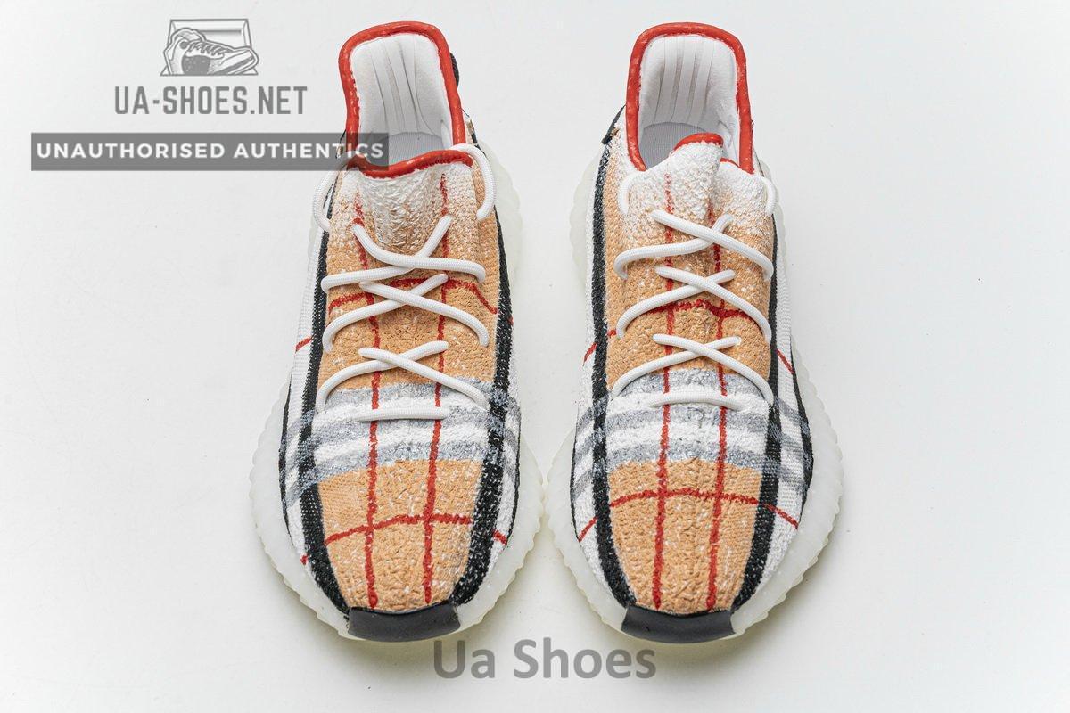 Burberry x Yeezy Boost 350 V2 - Image 4