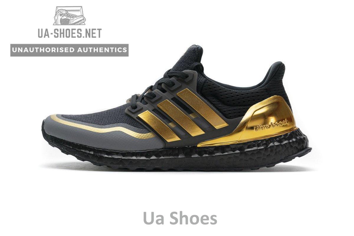 EG8102 adidas Ultra Boost Black Gold
