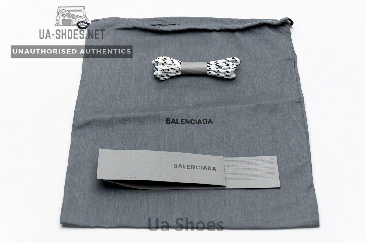 541624 W09E1 1766 Balenciaga Triple S Black Orange - Image 4