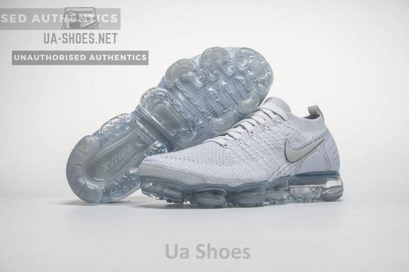 942842-100 Nike Air VaporMax 2018 2.0 ‘White Grey Hook’ - Image 4