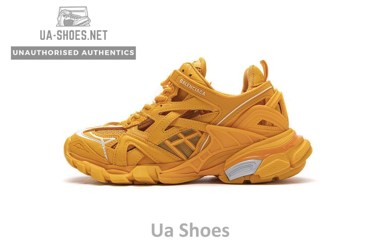 568615 W2GN5 5817 Blenciaga Track 2 Sneaker Orange