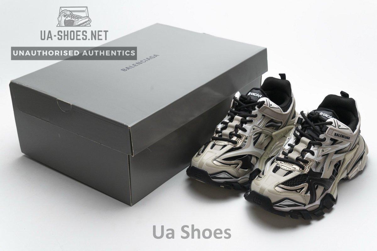 570391 W2GN9 2009 Blenciaga Track 2 Sneaker Champagne Black - Image 3