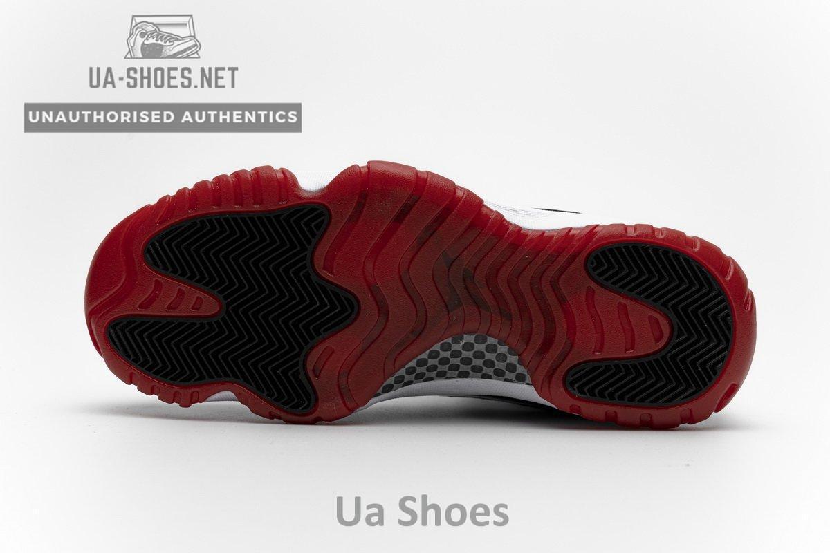 AV2187-160 Air Jordan 11 Low “White Bred” - Image 2