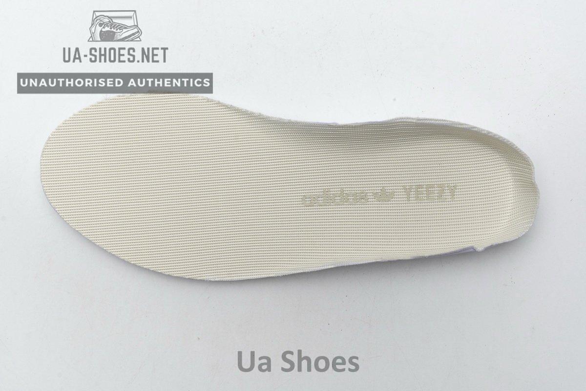 FV3244 adidas Yeezy Boost 350 V2 Lundmark Reflective - Image 10