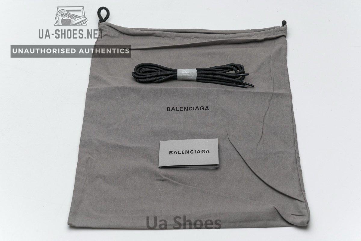 570391 W2GN3 1090 Blenciaga Track 2 Sneaker Black White - Image 11