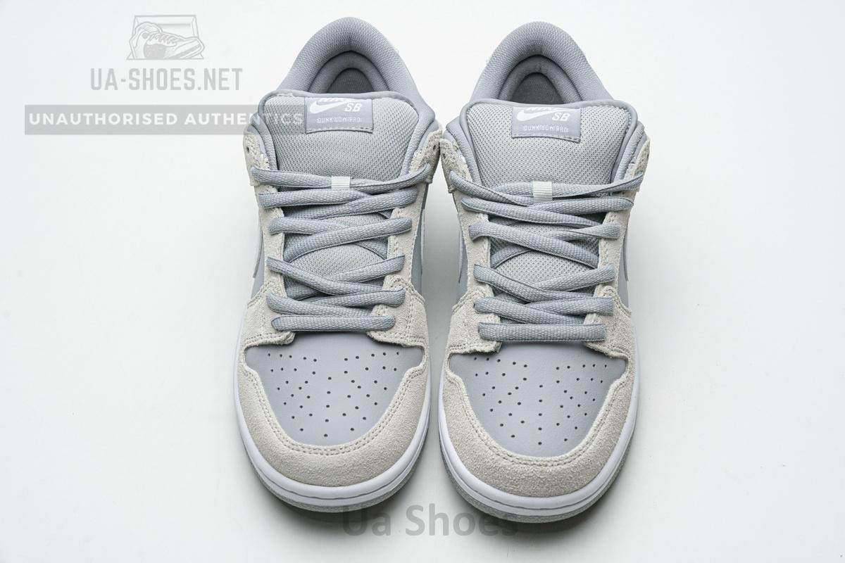 AR0778-110 Nike SB Dunk Low TRD “Summit White” - Image 3