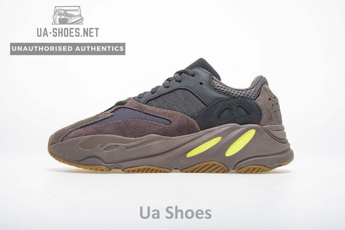 700 Yeezy Boost 700 “Mauve” EE9614