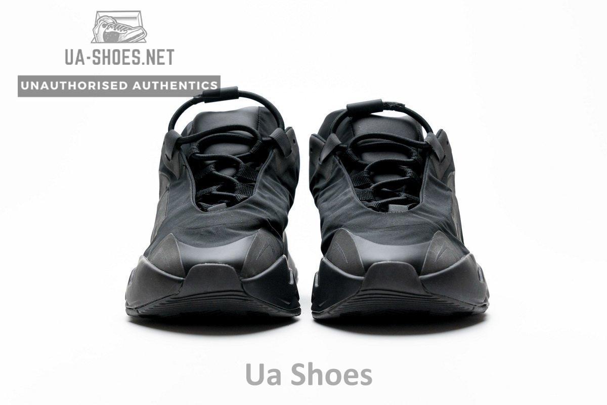 FV4440 adidas Yeezy Boost 700 MNVN “Triple Black” - Image 5