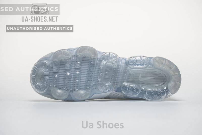 942842-100 Nike Air VaporMax 2018 2.0 ‘White Grey Hook’ - Image 2