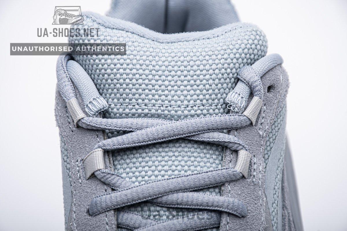 FV8424 adidas Yeezy Boost 700 V2 “Hospital Blue”Basf Boost - Image 9