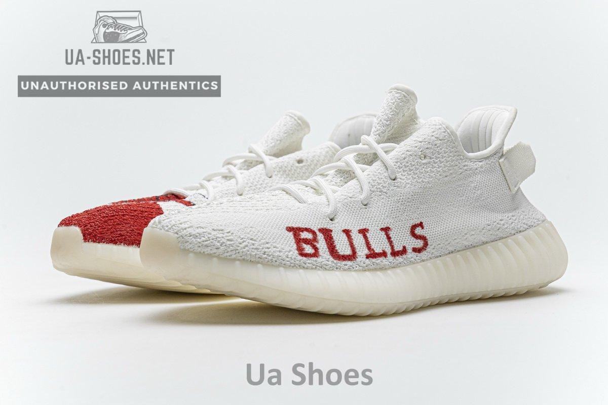 Chicago Bulls x Yeezy Boost 350 V2 - Image 6