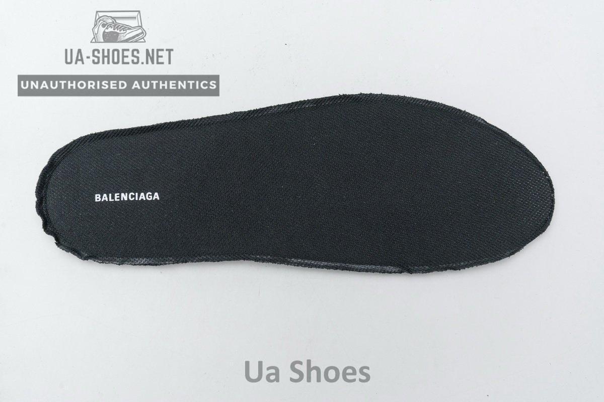 570391 W2GN3 1090 Blenciaga Track 2 Sneaker Black White - Image 10