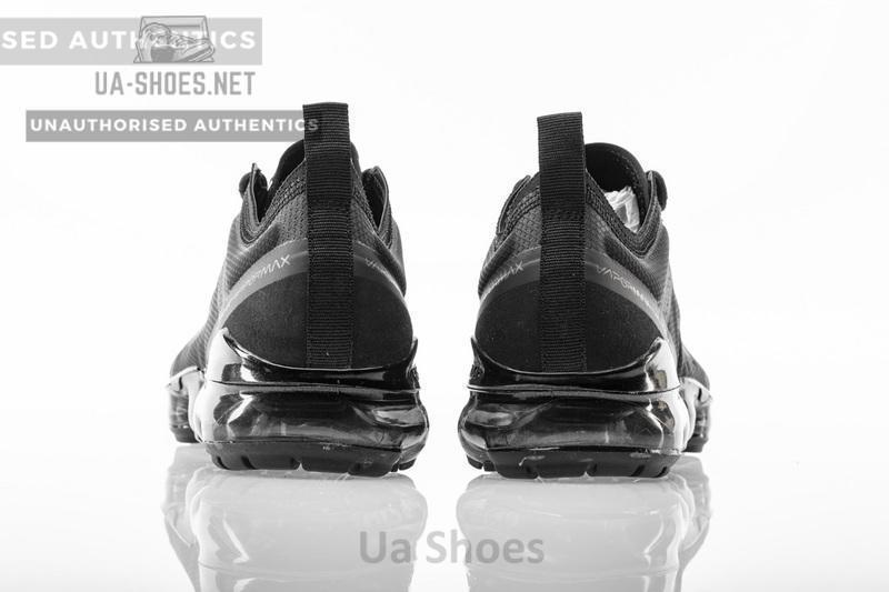 Nike air VaporMax 2019 Run Utility AR6631-010 - Image 4