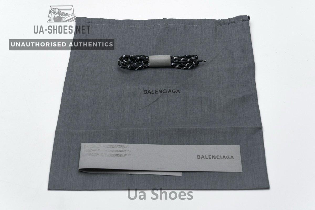 524039 W09E1 2021 Balenciaga Triple S Letter Black - Image 11