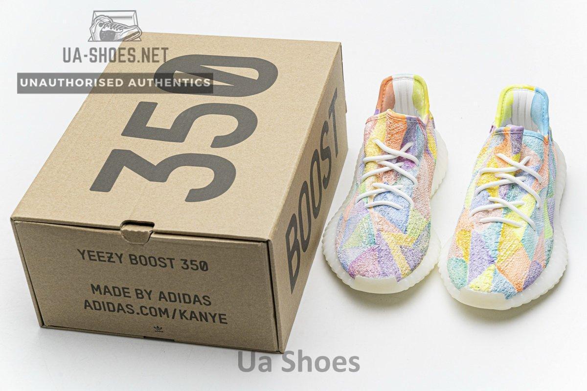 Gradient Geometry x Yeezy Boost 350 V2 - Image 3