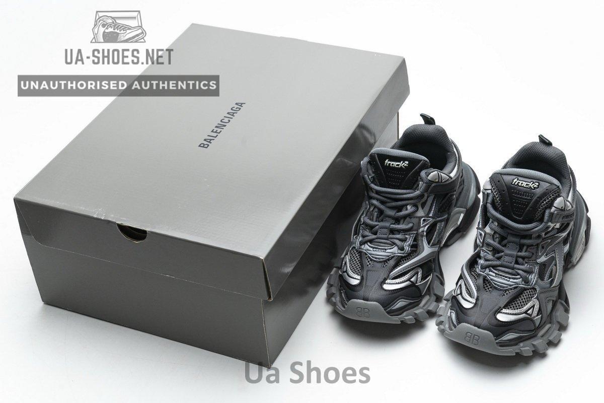 568615 W2GN3 1285 Blenciaga Track 2 Sneaker Charcoal - Image 3