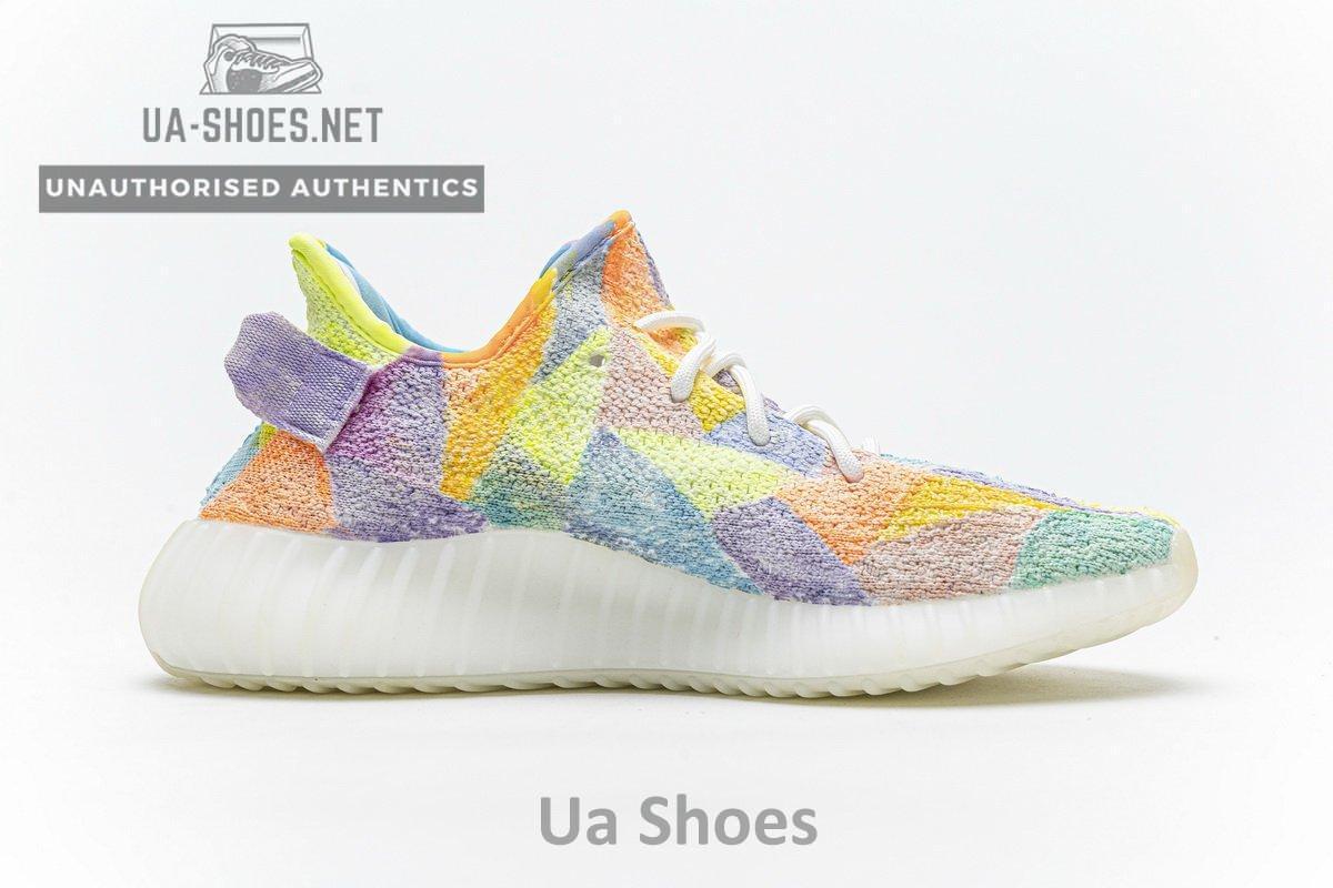 Gradient Geometry x Yeezy Boost 350 V2 - Image 11