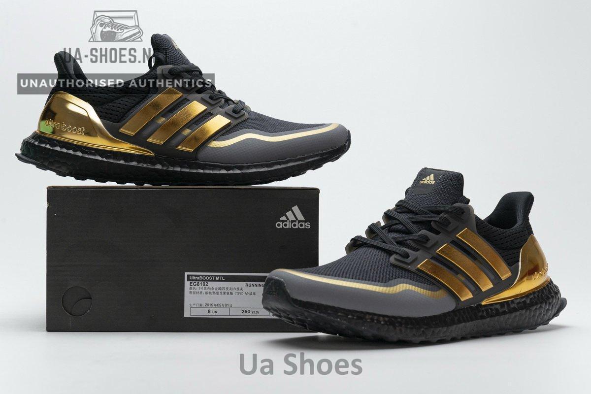 EG8102 adidas Ultra Boost Black Gold - Image 2