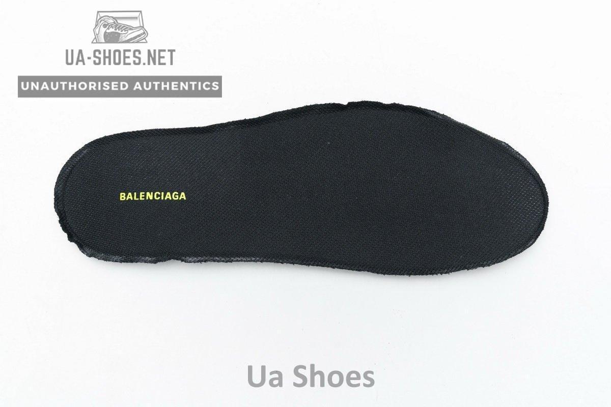 568615 W2GN1 1012 Blenciaga Track 2 Sneaker Black Green - Image 10