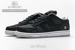 CZ5127-001 Medicom x Nike SB Dunk Low“BE@RBRICK” - Image 7