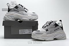 584088 W06E2 1769 Balenciaga Triple S Black Grey - Image 6