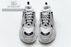 584088 W06E2 1769 Balenciaga Triple S Black Grey - Image 9