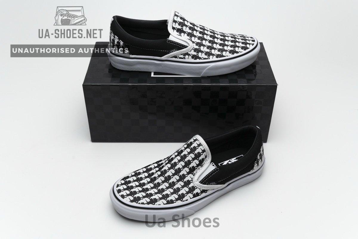 Vans Classic Slip-On Karl Lagerfeld Black White - Image 2