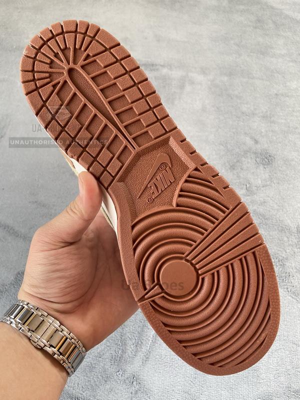 Nike Dunk Low PRM Medium Curry - Image 7