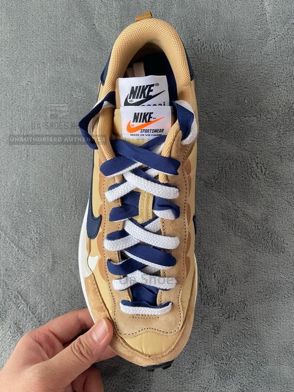 Sacai x Nike VaporWaffle Sesame and Blue Void - Image 4
