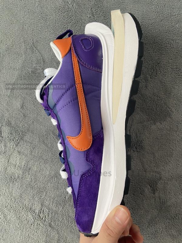 Sacai x Nike VaporWaffle Dark Iris - Image 5