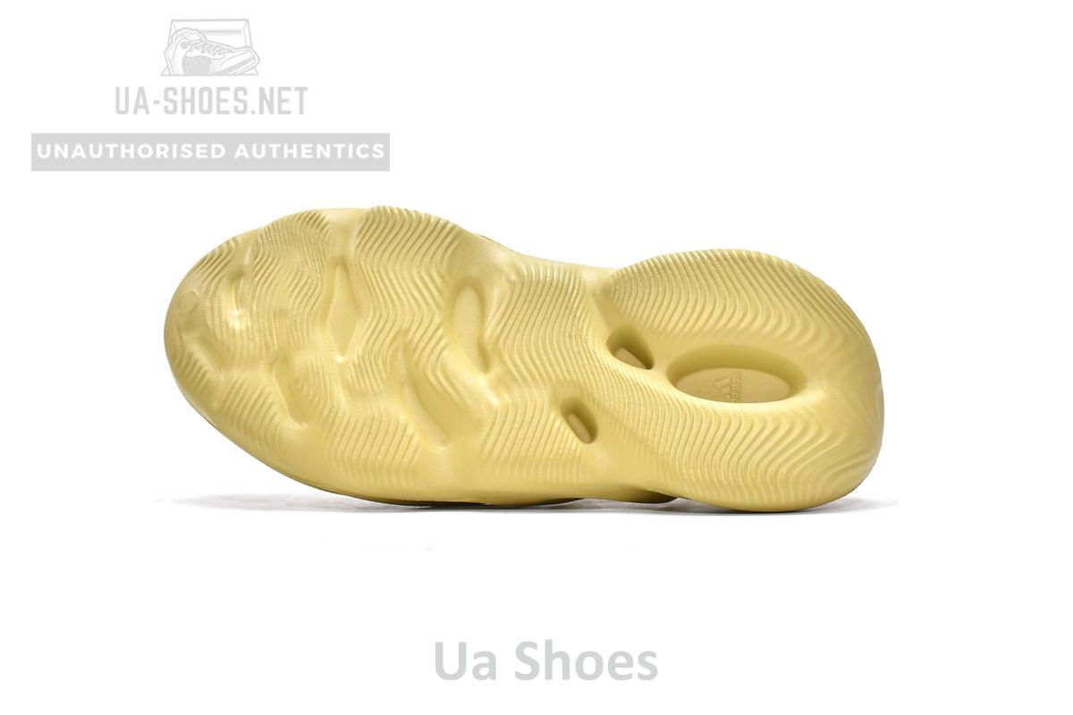 Adidas Yeezy Foam Runner Sulfur - Image 7