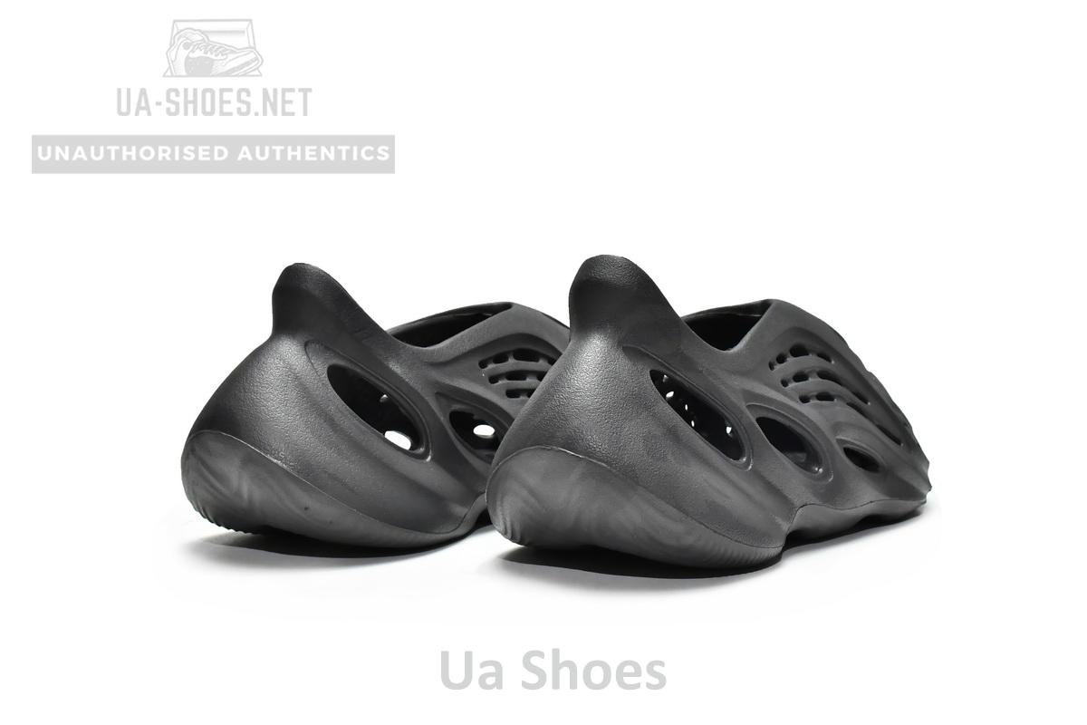 Adidas originals Yeezy Foam Runner Onyx - Image 5