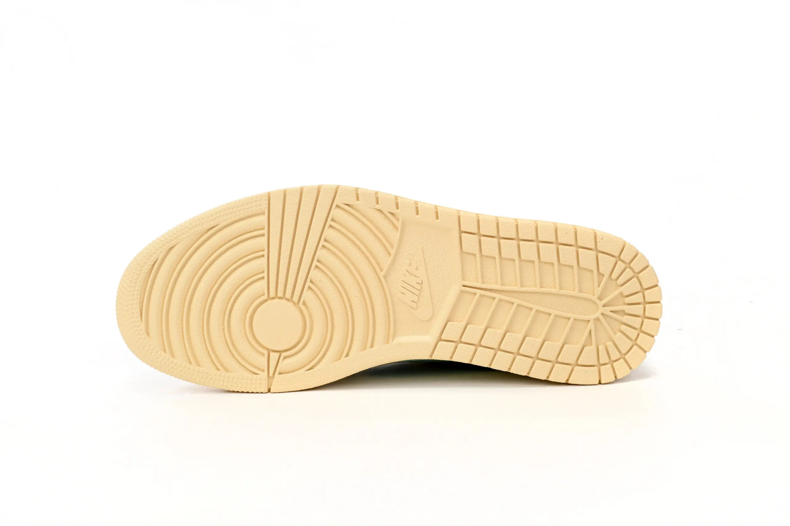 Travis Scott x Tiffany & Co. x Nike Air Jordan 1 Low OG SP - Image 5